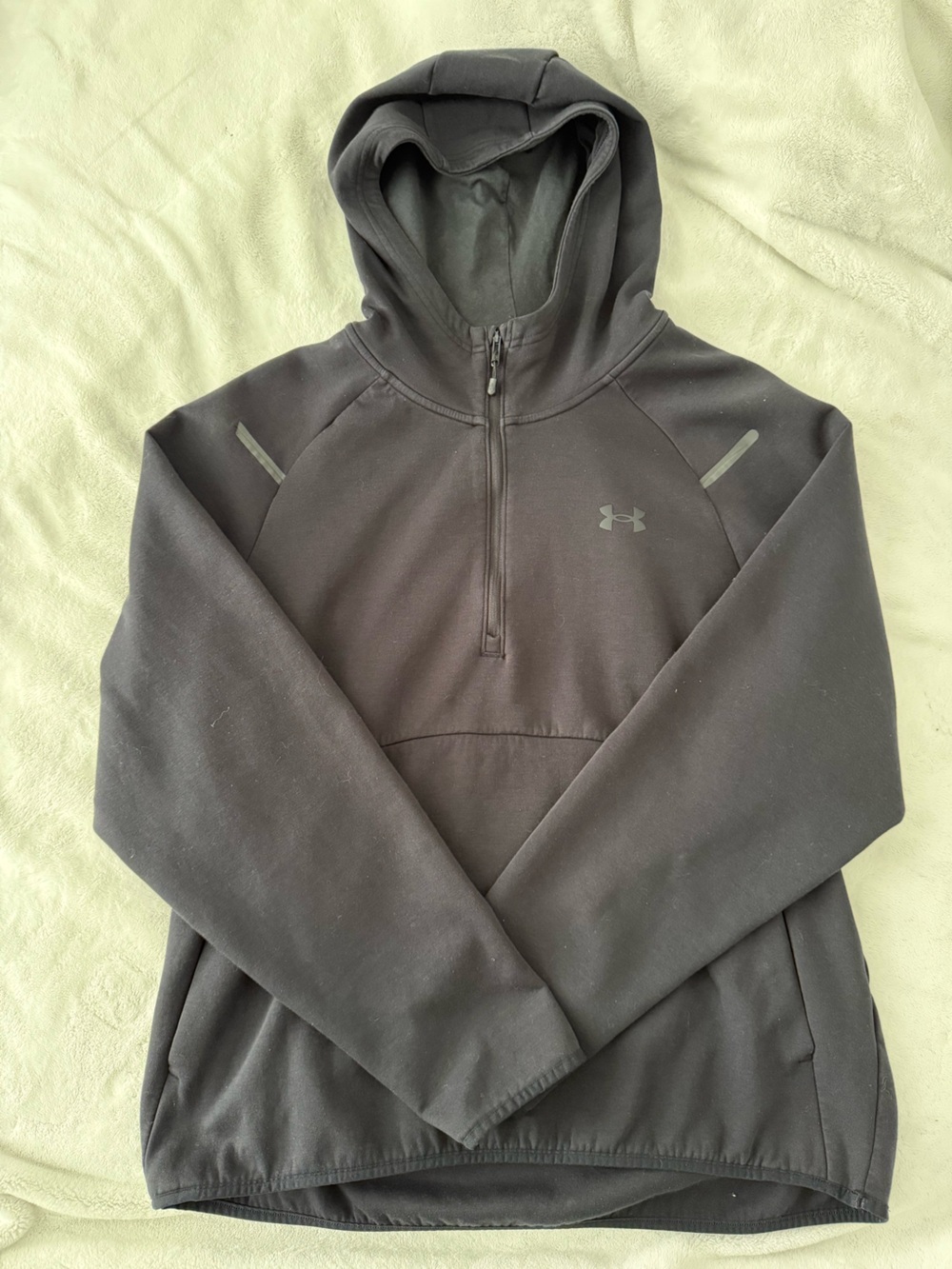 Under Armour Black Logo Athletic Tee